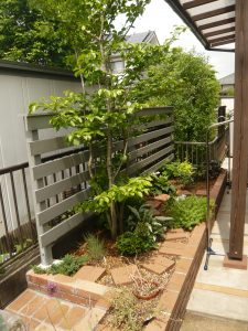 日陰のレイズドベッド（茂原市　S様邸）